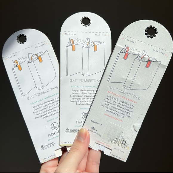 Magnetic Bookmarks - Picture 2 of 2